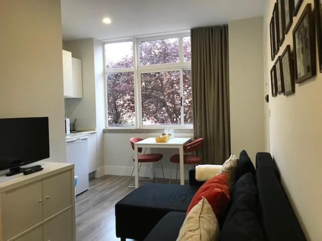 Romantic 1 Bedroom Apartment At Roma Avenue - 1C Lissabon Exterior foto